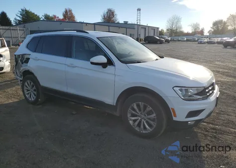 2018 Volkswagen Tiguan Se из США, поврежденный, VIN 3VV2B7AX3JM006379